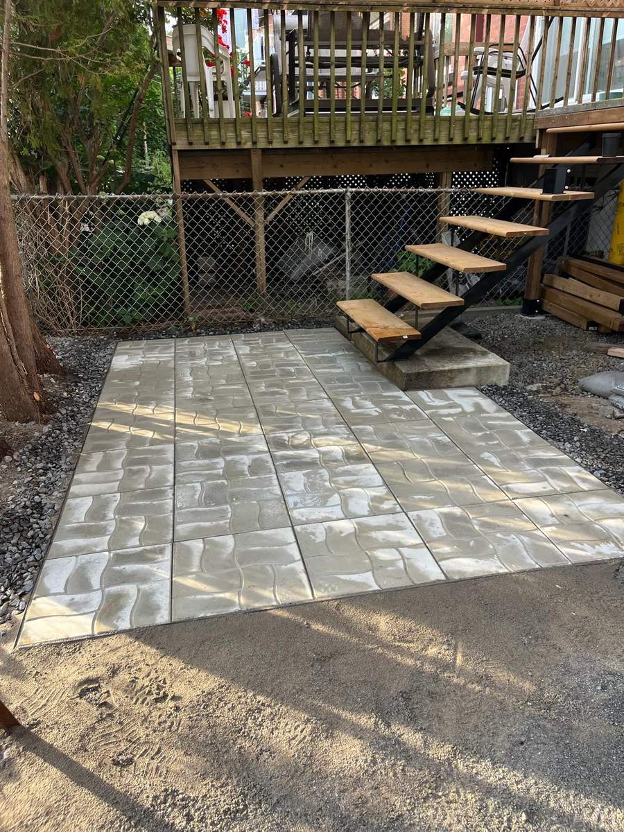 Paver patio installation